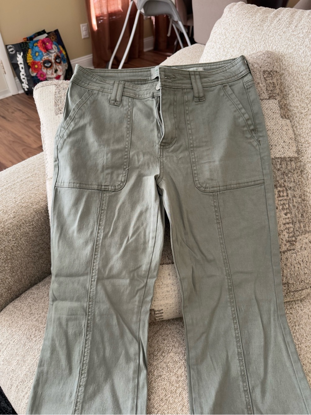 Source Unknown Olive Green Wide-Leg Women's Jeans